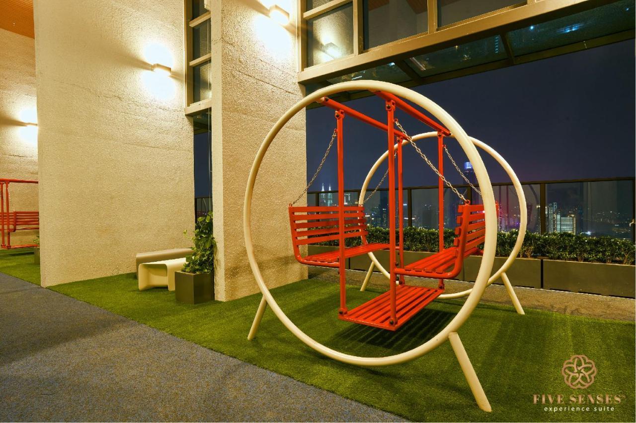 Trion Kuala Lumpur By Five Senses Apartment Exterior photo